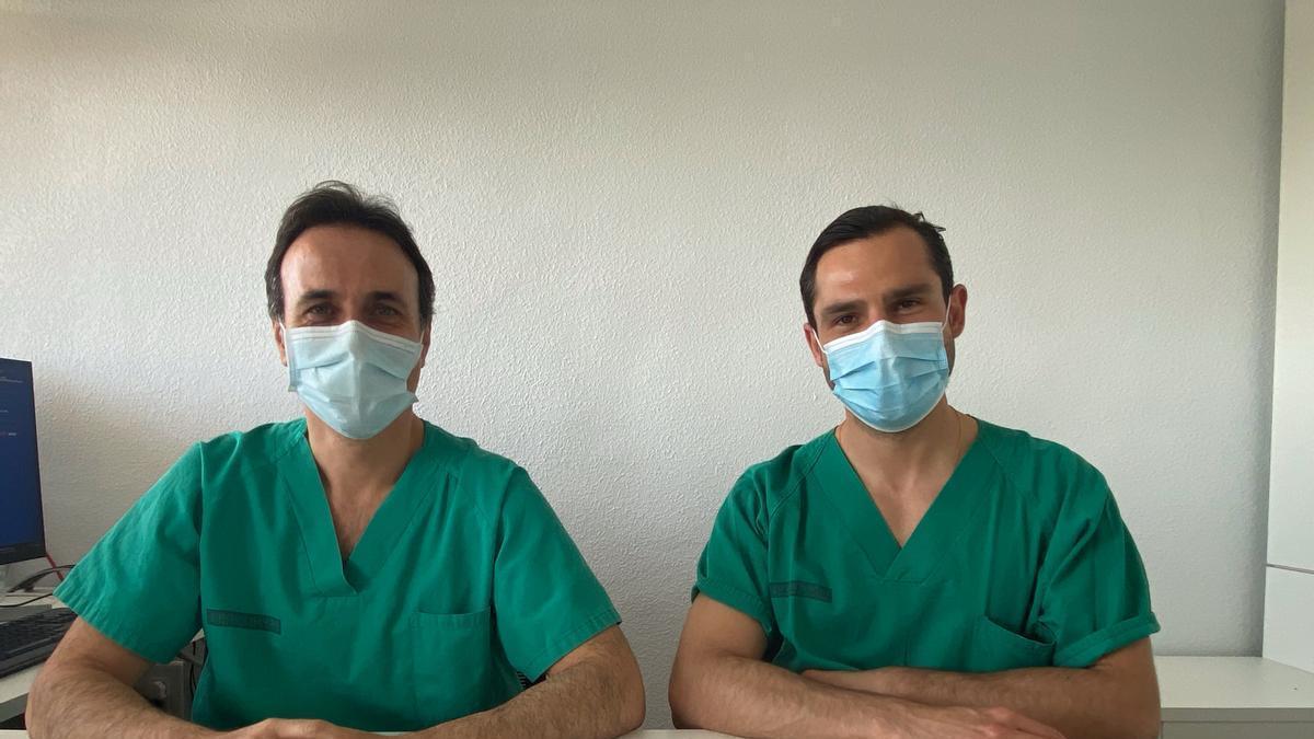 Los doctores Luis Sánchez-Guillén y Antonio Arroyo, participantes en el proyecto del Hospital General