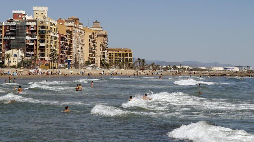 La playa de Port Saplaya en Alboraia.