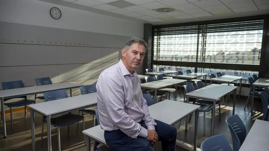 Tomás Fernández, director de la Oficina de Lucha Contra Delitos de Odio: &quot;Seguimos de cerca a &#039;youtubers&#039; e influencers&#039;&quot;