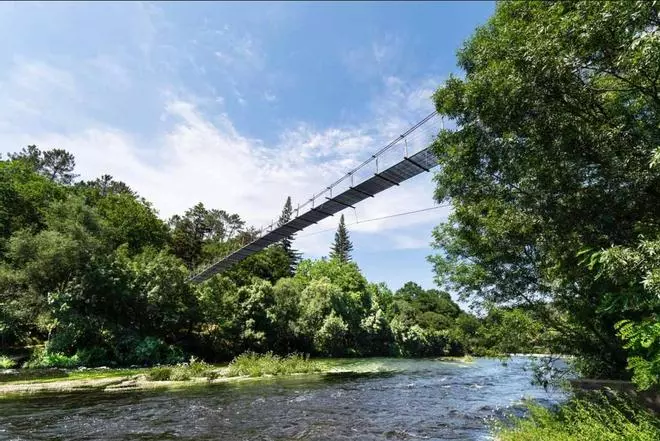 El puente colgante más largo de Galicia, a tan solo veinte minutos de Santiago
