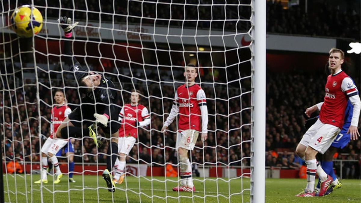 Deulofeu marcó un gran gol en el Emirates