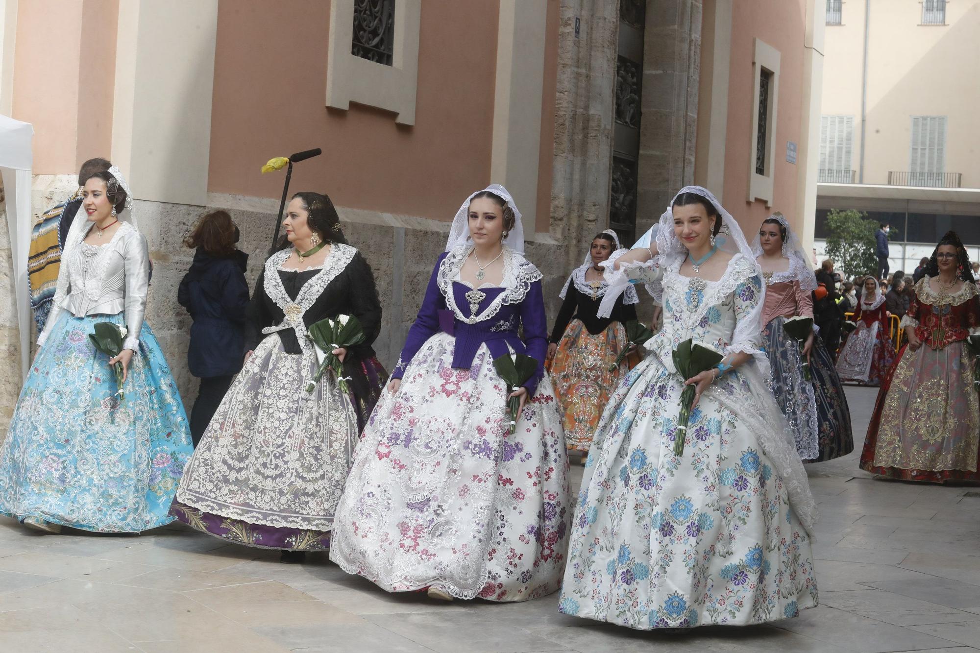 Búscate en el segundo día de ofrenda por la calle de la Paz (entre las 15:30 a las 17:00 horas)