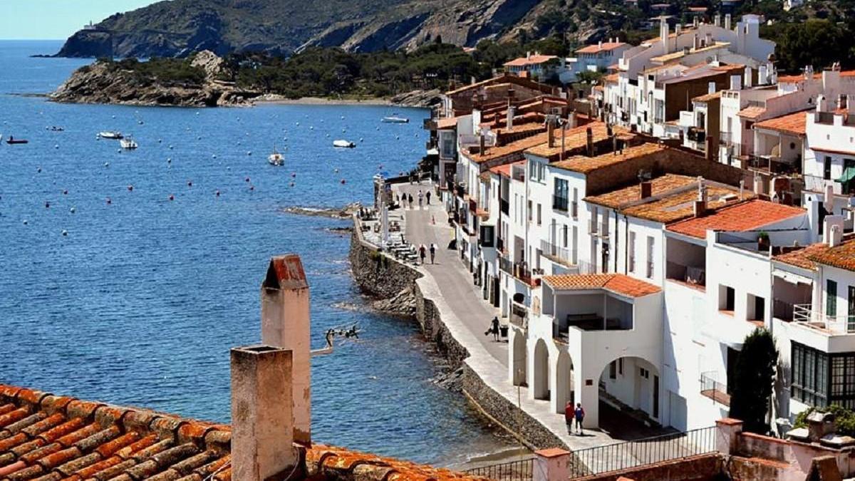 Cadaqués ja ha obert les tres oficines d&#039;atenció turística del poble