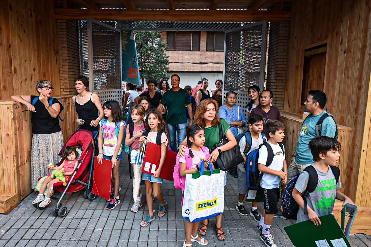 Vuelta a las aulas en el CEIP Pau Casals de Gràcia, en Barcelona