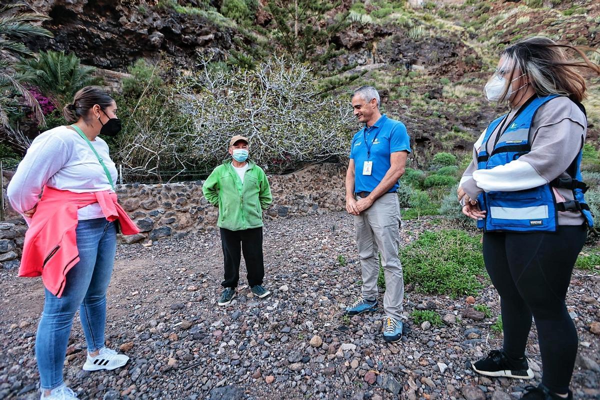 Recorrido por los barrancos de Santa Cruz con la UMA