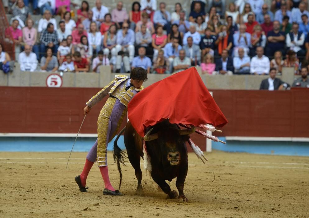 Gran tarde de toros en la de feria de Pontevedra