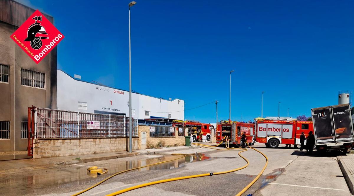 Un incendio de palets en Almoradí