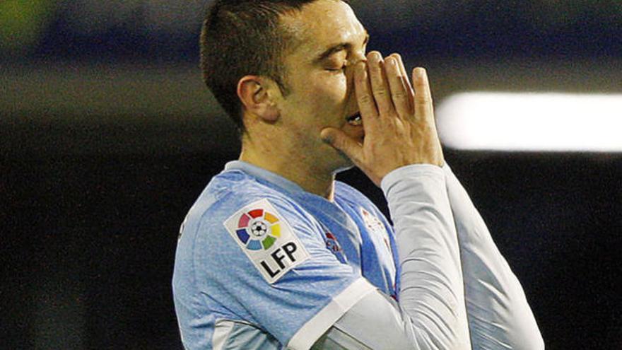 Iago Aspas, con gesto de desesperación./ MARTA G. BREA