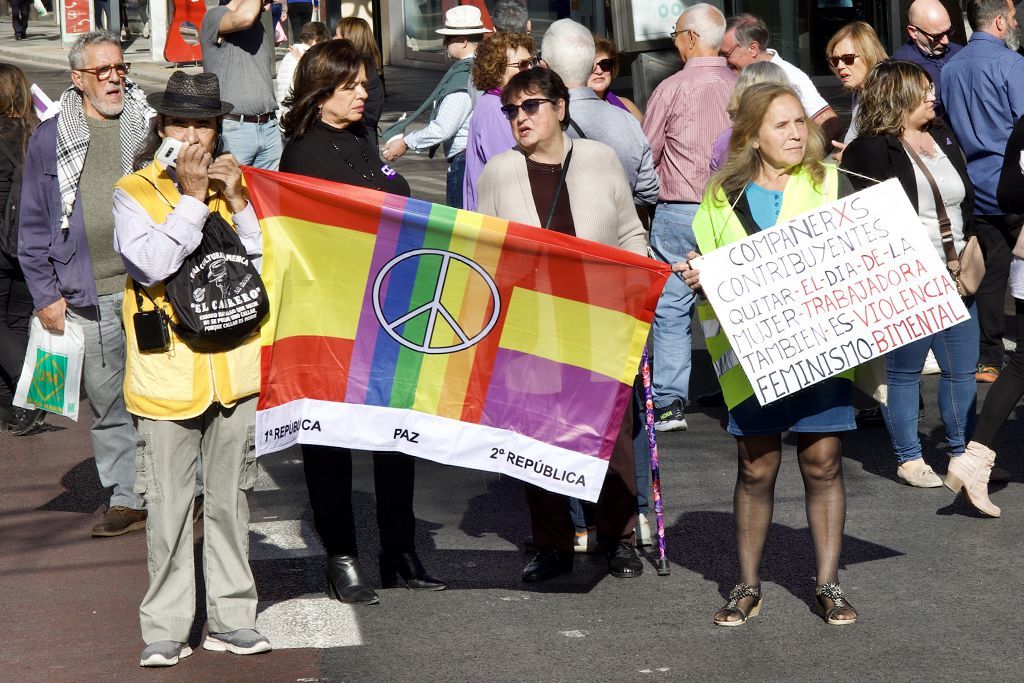 La manifestación en Murcia contra la violencia machista, en imágenes