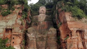 Vista general del Gran Buda de Leshan.
