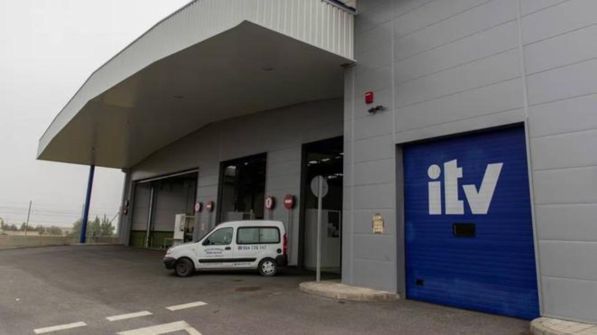 Alguns cotxes deixaran de passar la ITV a partir del 2027, però només si compleixen aquests requisits