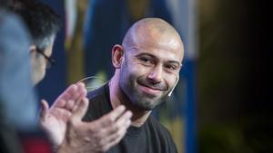 Mascherano, en un momento de la rueda de prensa de despedida en el Auditori 1899 del Camp Nou.