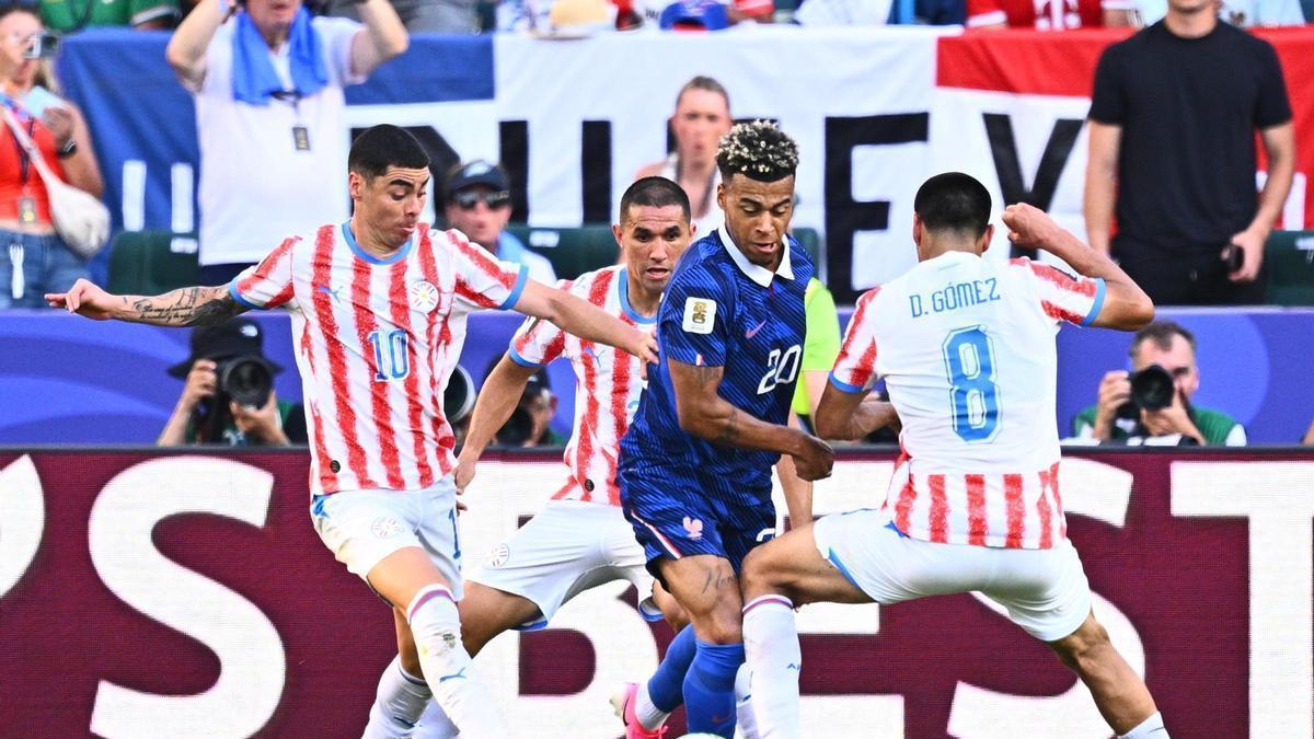 Desire Doué provocó el penalti que le dio el triunfo a Francia ante Paraguay.