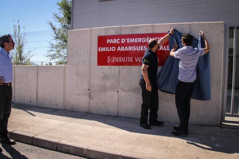 El parque de emergencias de Onil pasa a llevar el nombre del bombero forestal Emilio Abargues Bataller