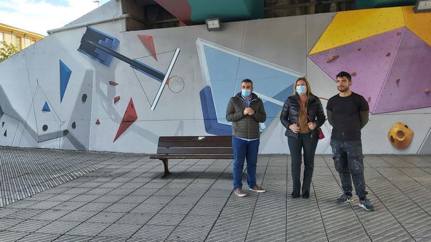 Arte bajo un puente en Langreo