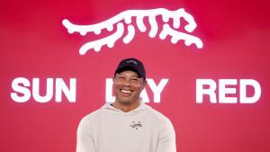 Tiger es la gran atracción en Los Ángeles en su primera aparición luciendo su nueva marca