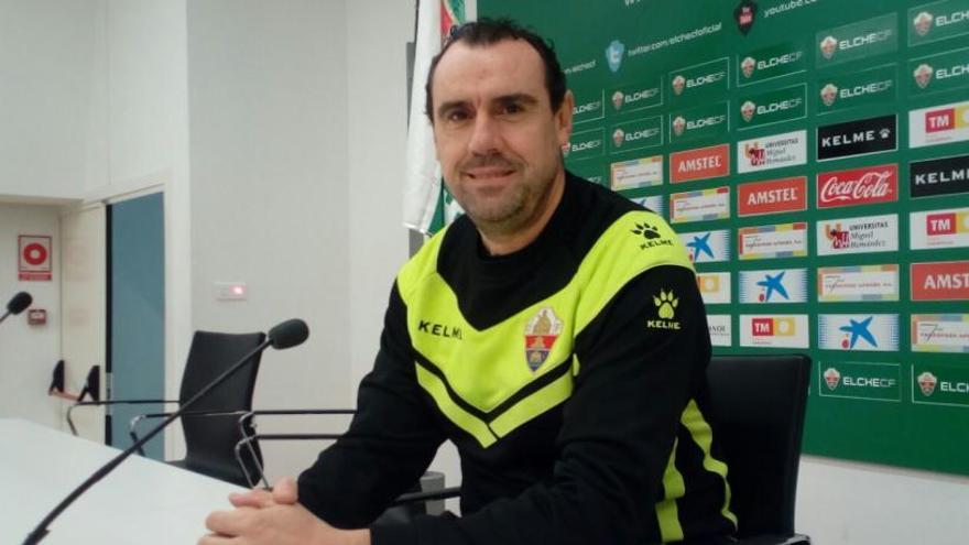 Carlos Sánchez, técnico del Elche CF Sala