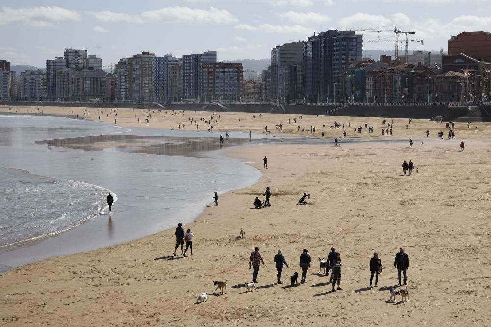 Primer dia cierre de Gijón por el coronavirus