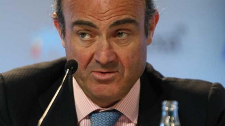 Guindos: &quot;La batalla del Euro se está librando en España e Italia&quot;