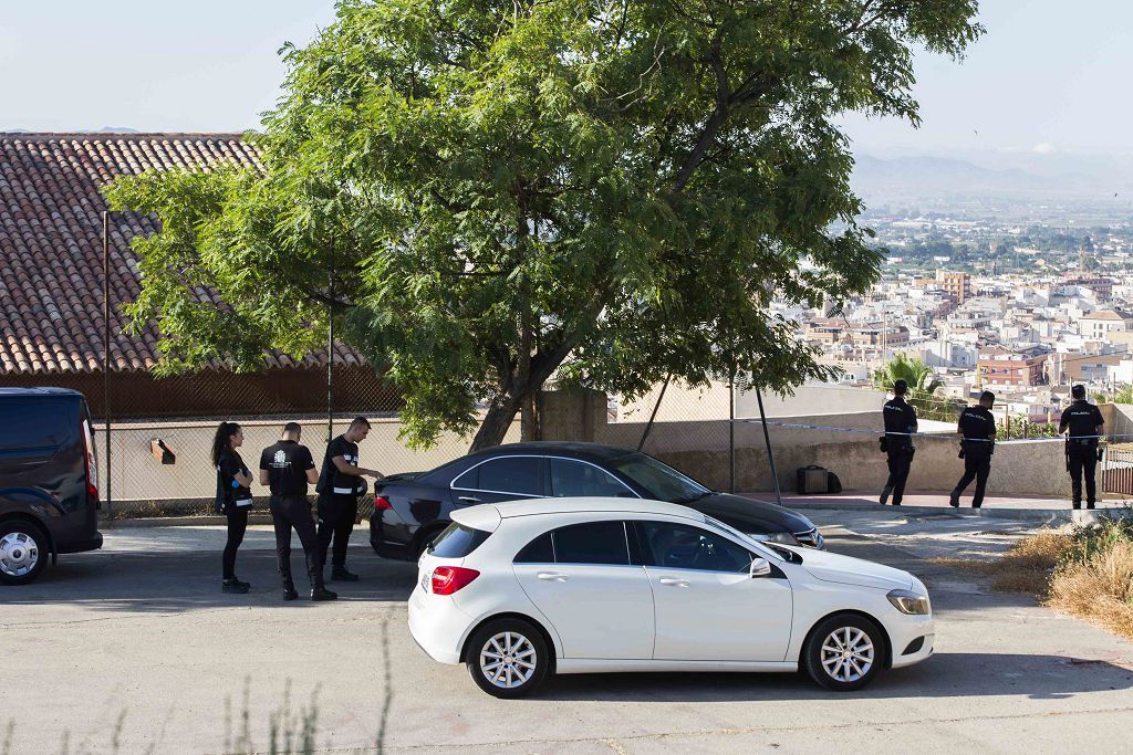 Encuentran muerto a un vecino de Lorca desaparecido encajado en el hueco entre dos casas