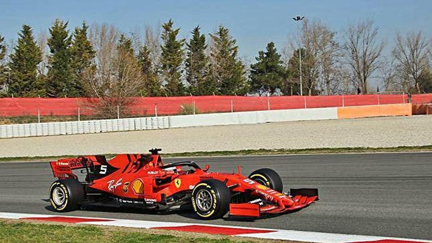 Vettel aconsegueix el millor temps en el darrer dia de test