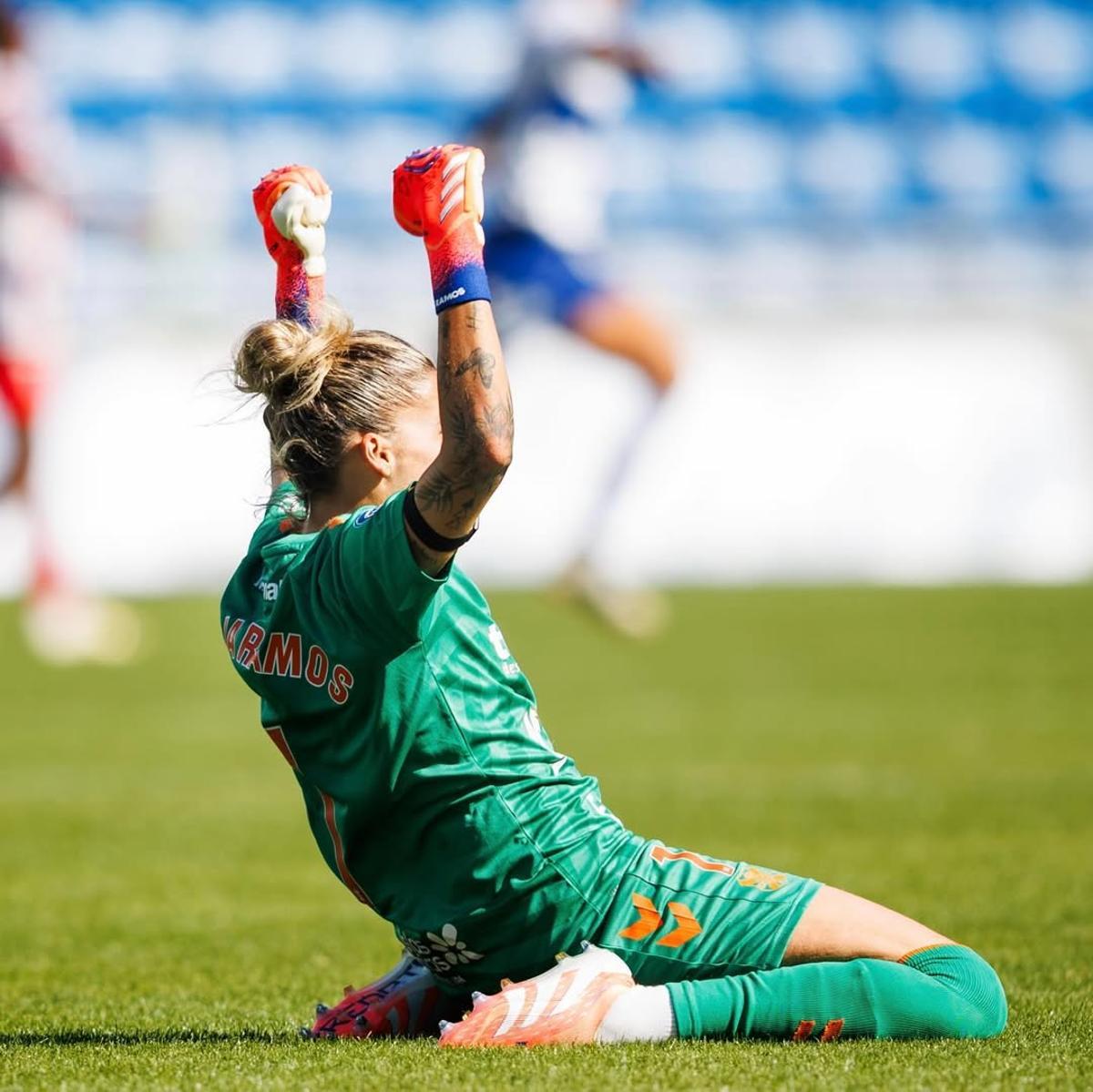 Noelia Ramos festeja la victoria ante el Atlético de Madrid