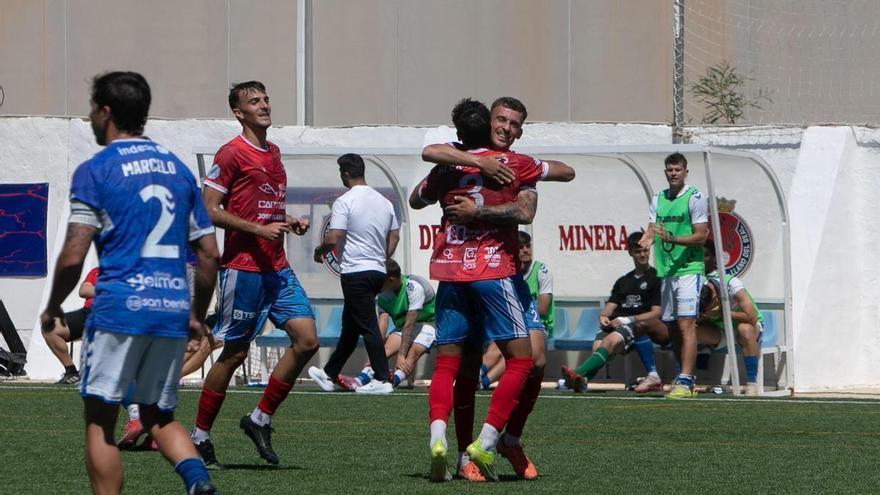 El partido entre la Deportiva Minera y el Xerez Deportivo, en imágenes