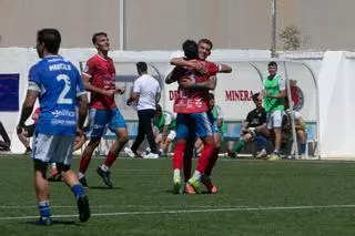 El partido entre la Deportiva Minera y el Xerez Deportivo, en imágenes