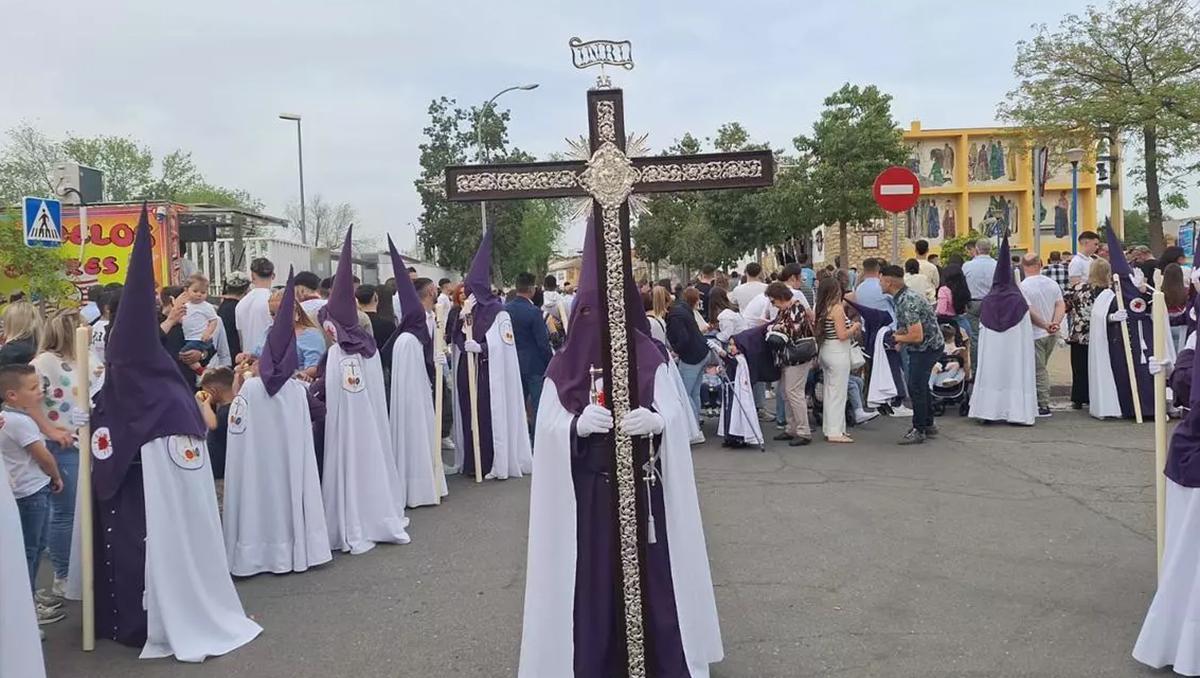 La Hermandad de los Dolores de Torreblanca realiza su estación de penitencia el Sábado de Pasión