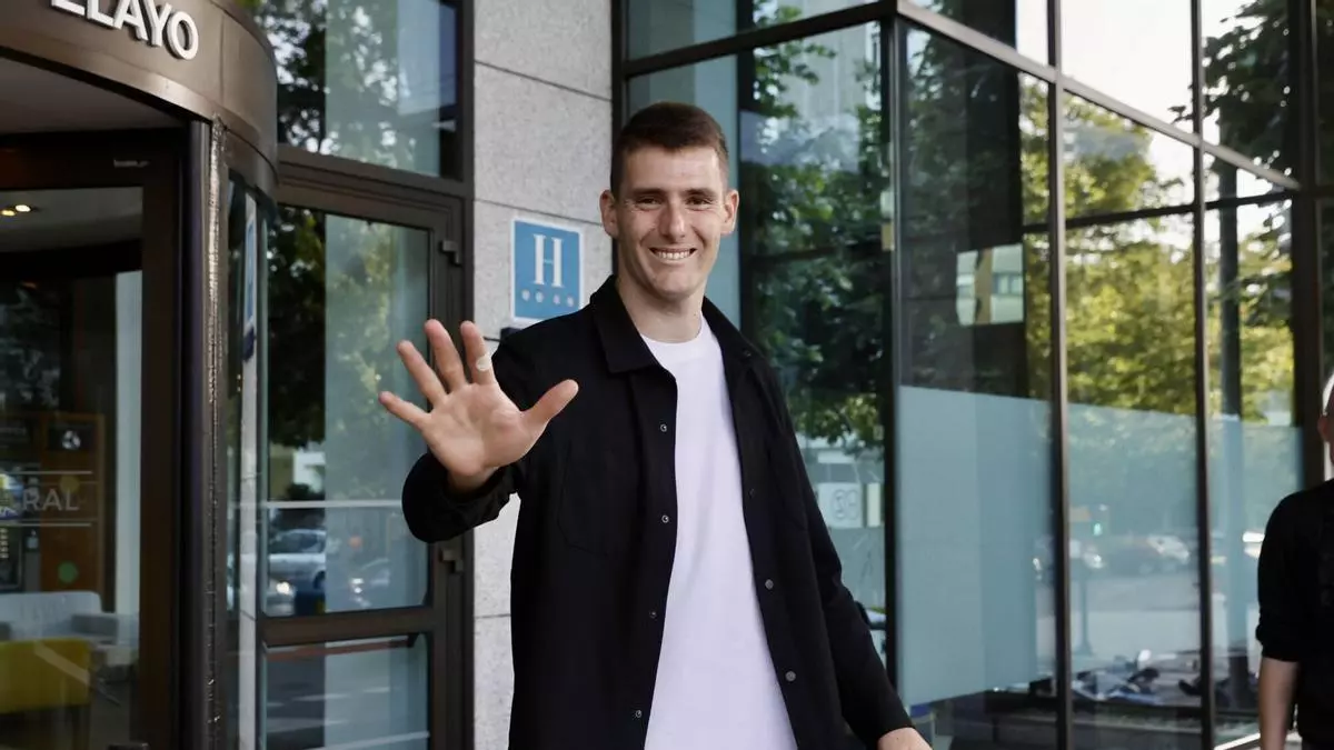 Las palabras de Egoitz Arana, primer fichaje del Sporting para la temporada que viene: "A nivel afición, el salto es grande"