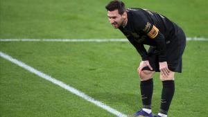 Barcelona s Argentinian forward Lionel Messi reacts during the Spanish League football match between Cadiz and Barcelona at the Ramon de Carranza stadium in Cadiz on December 5  2020  (Photo by JORGE GUERRERO   AFP)