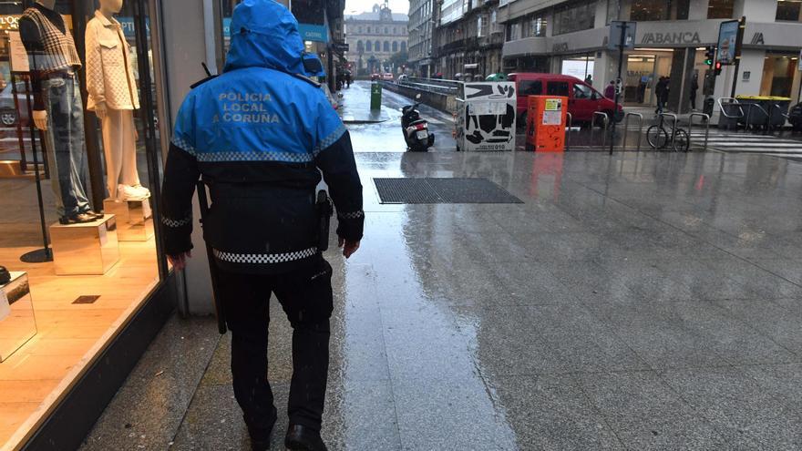 Un atropello en plaza de Ourense causa retenciones en A Coruña