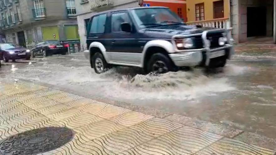 El temporal Gisele en Galicia: la fuerza del viento se nota en Moaña