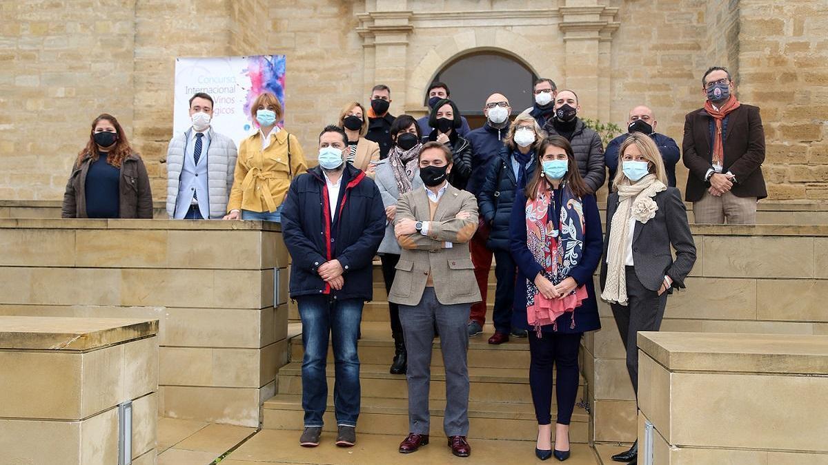 Una cooperativa gaditana gana el concurso de vinos ecológicos Ecoracimo