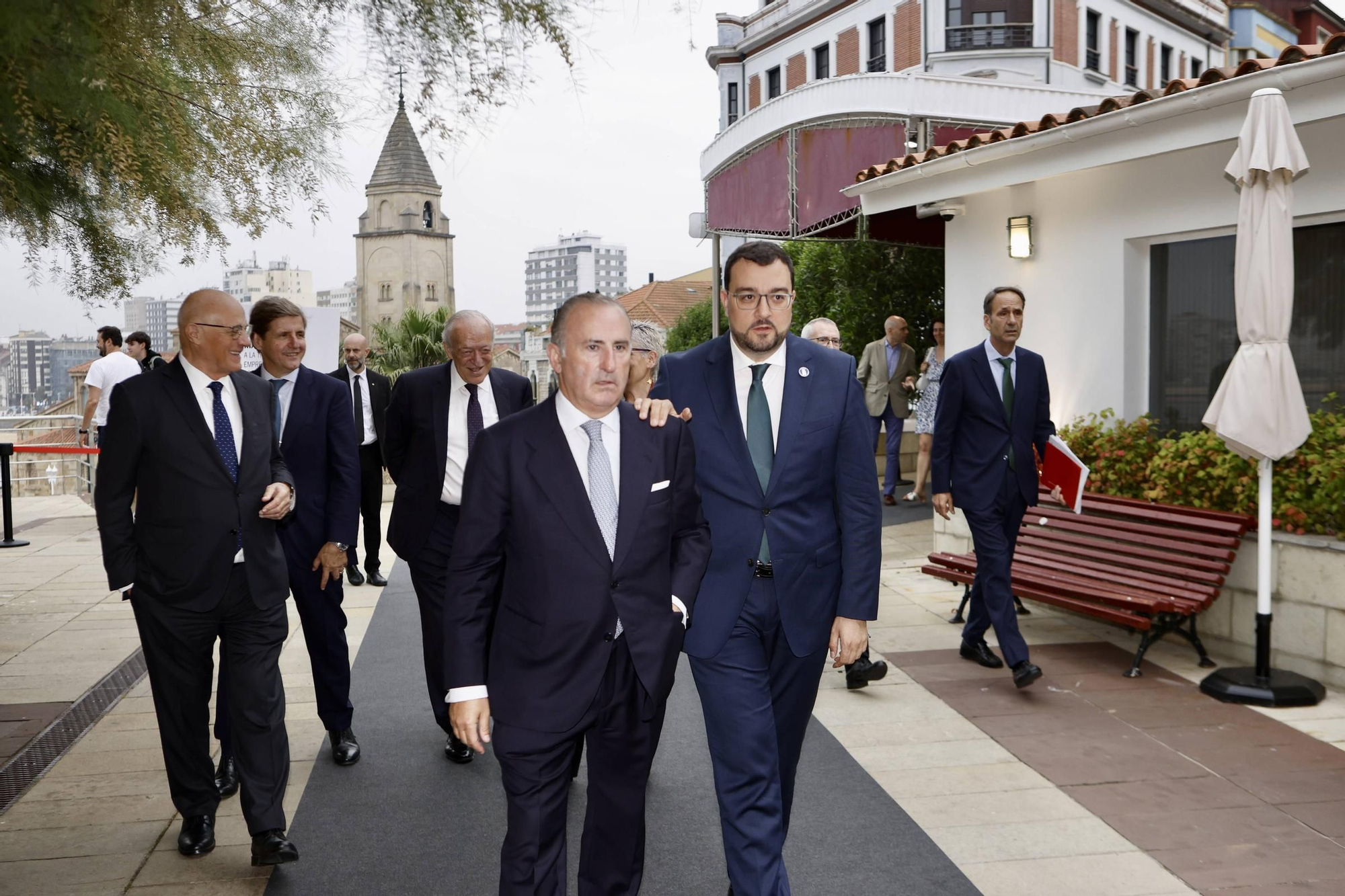 EN IMÁGENES | Entrega del XIV Premio Álvarez Margaride a Luis Rodríguez-Ovejero