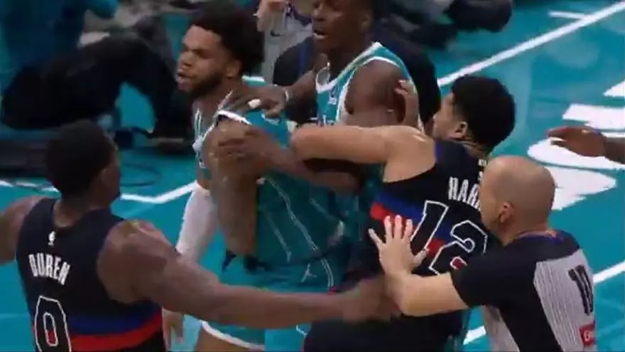 La pelea más bestia de la última década: Diabate vs Duren