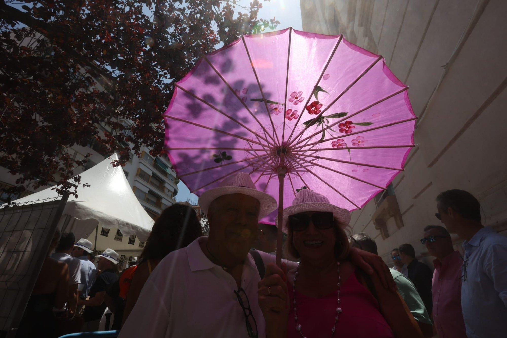 Mil maneras de protegerse del sol cuando el calor "aprieta" en la provincia de Alicante