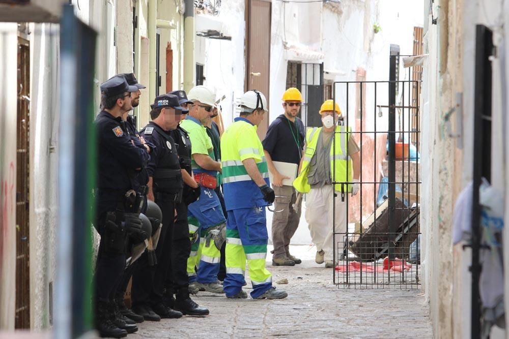 Operativo especial para el desalojo de sa Penya.