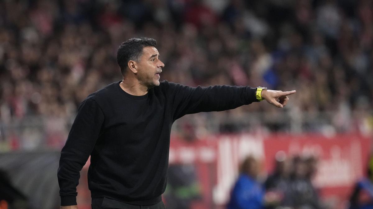 El Ajax aprieta para que Míchel sea su entrenador la próxima temporada