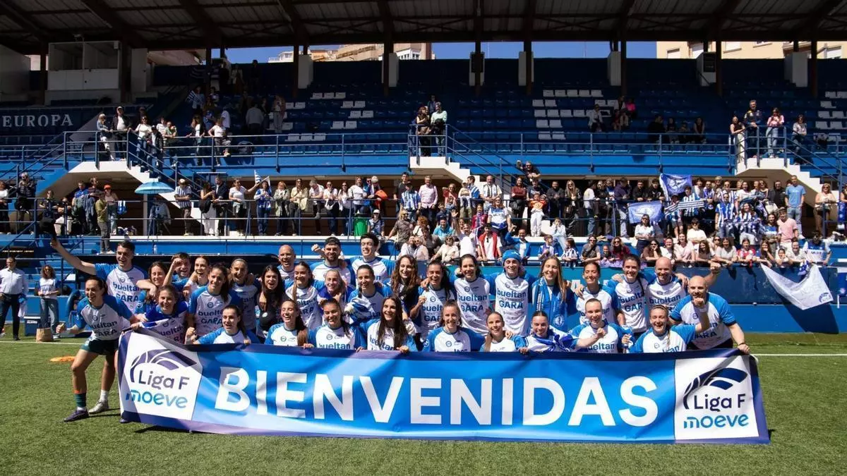 El Deportivo Alavés asciende a Primera División y envía al Valencia al playoff