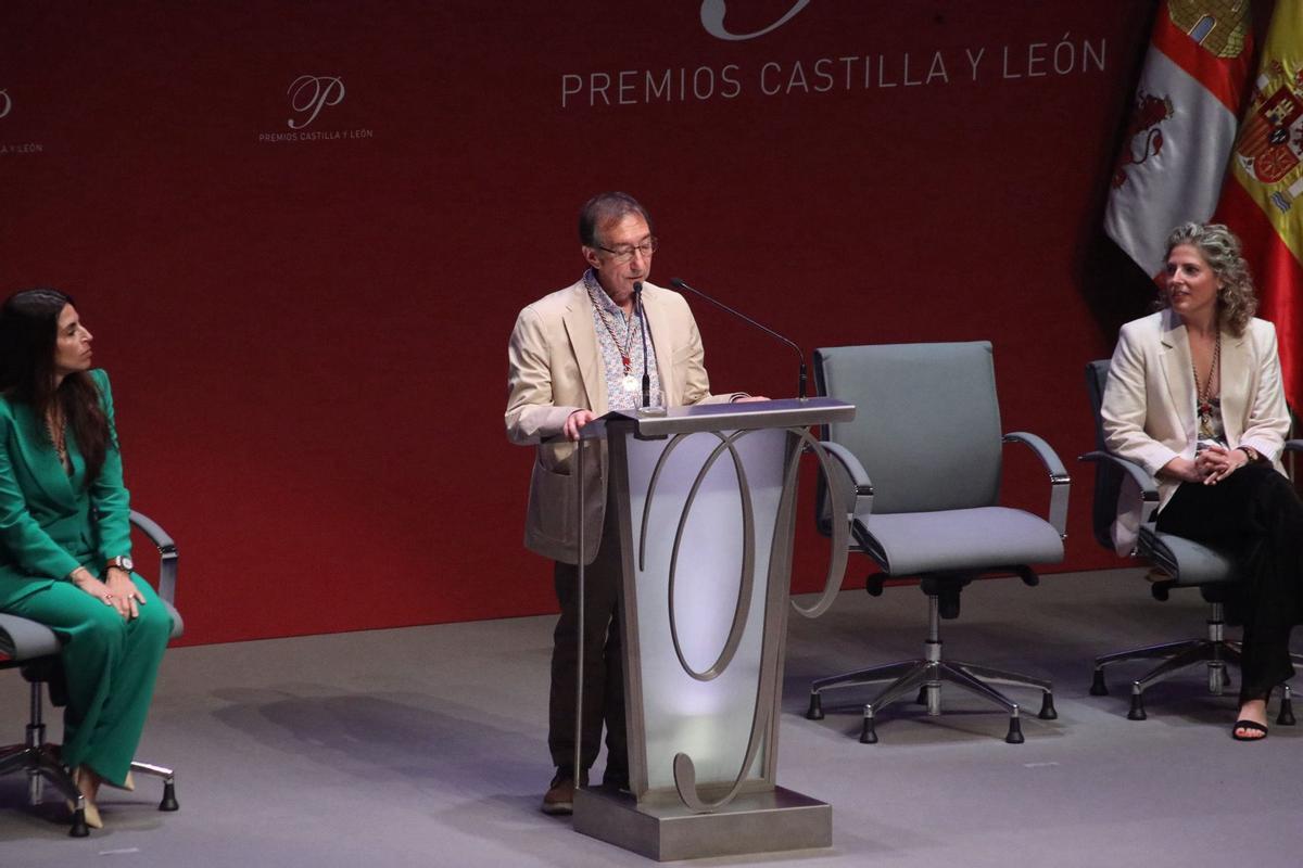 El zamorano Tomás Sánchez Santiago, Premio Castilla y León de las Letras.