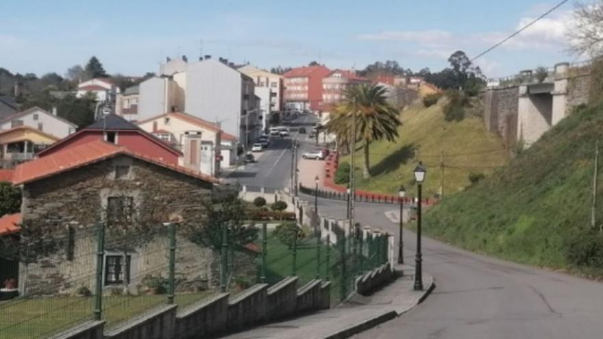 Vista del núcleo urbano de Oza dos Ríos. | LOC