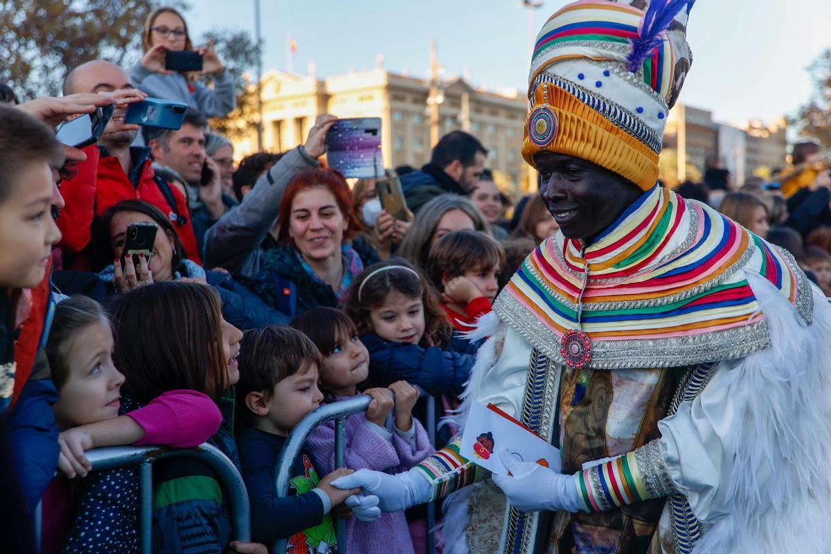 La Cabalgata vuelve a llenar de magia Barcelona.