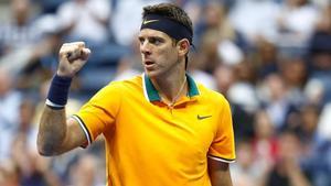 Juan Martín del Potro celebra un punto ganado en la semifinal ante Rafael Nadal en el Abierto de EEUU.