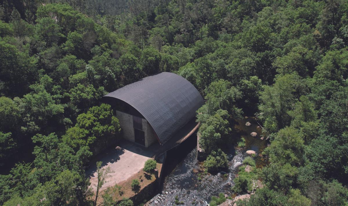 La central hidroeléctrica de Arnoia, en Orense, propiedad de Ecoener. |