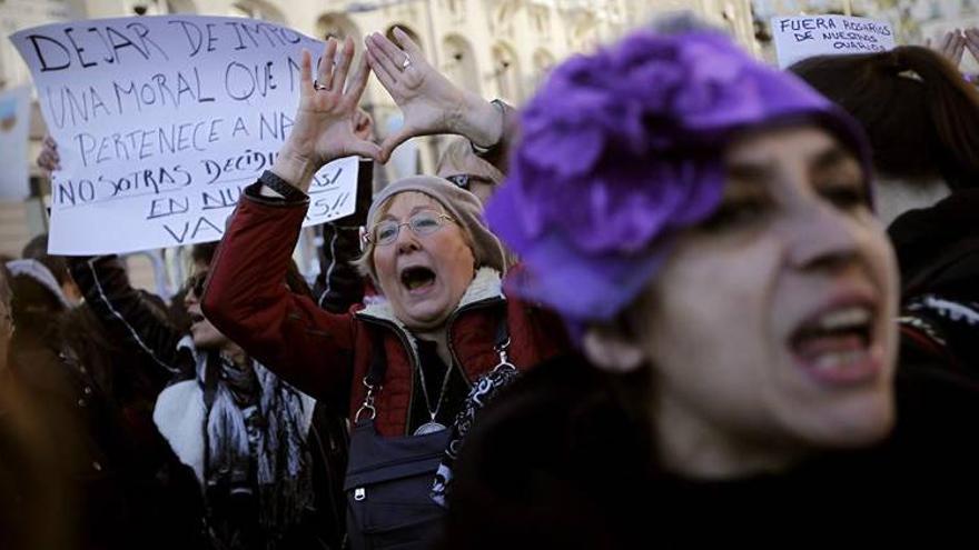 Manifestantes de toda España llenan Madrid contra la reforma del aborto
