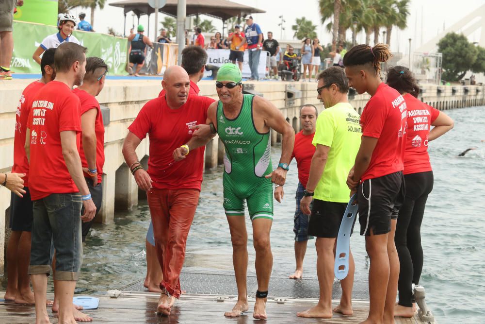 Triatlón en la Marina de Valencia