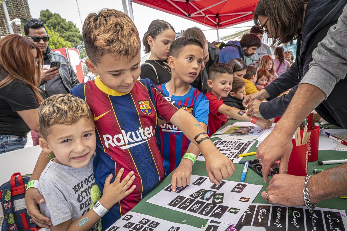 Fiesta solidaria de El Periódico en favor de Fundesplai en el Tibidabo