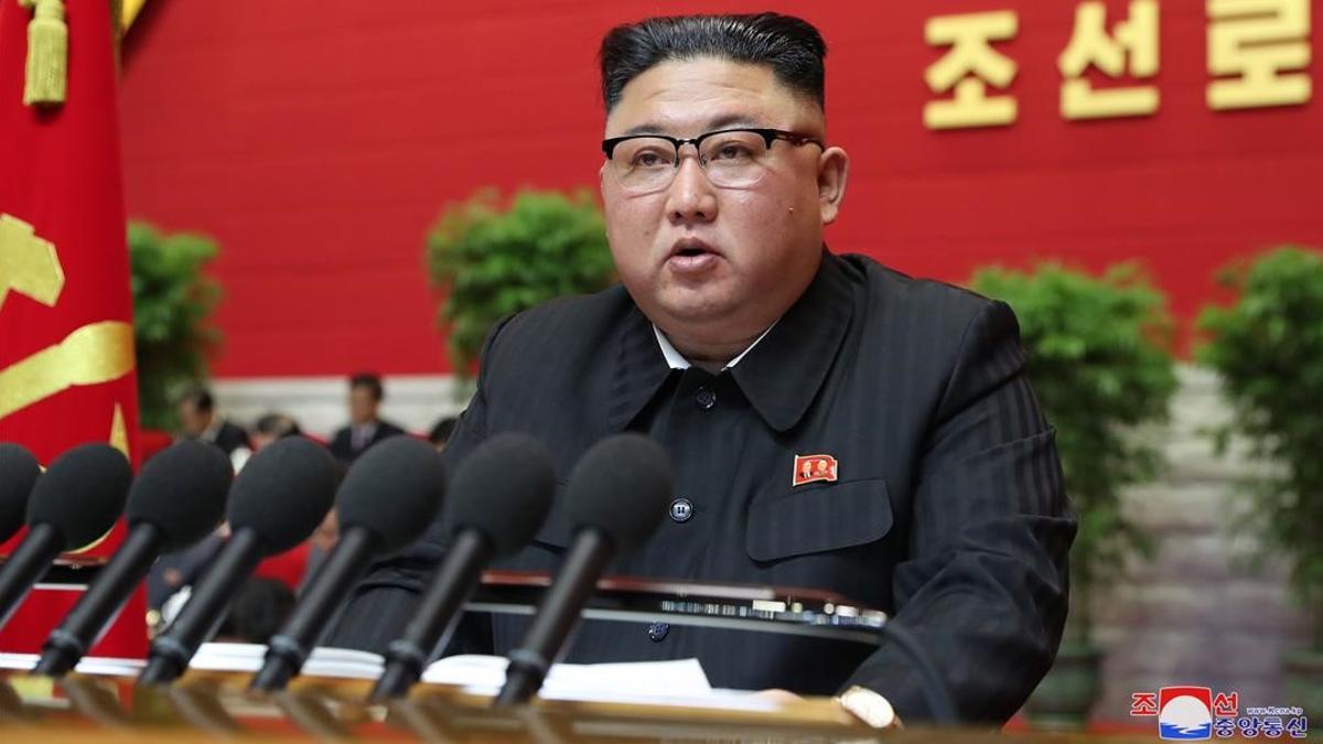 Kim Jong-un admite ante el partido único que Corea del Norte pasa penurias económicas