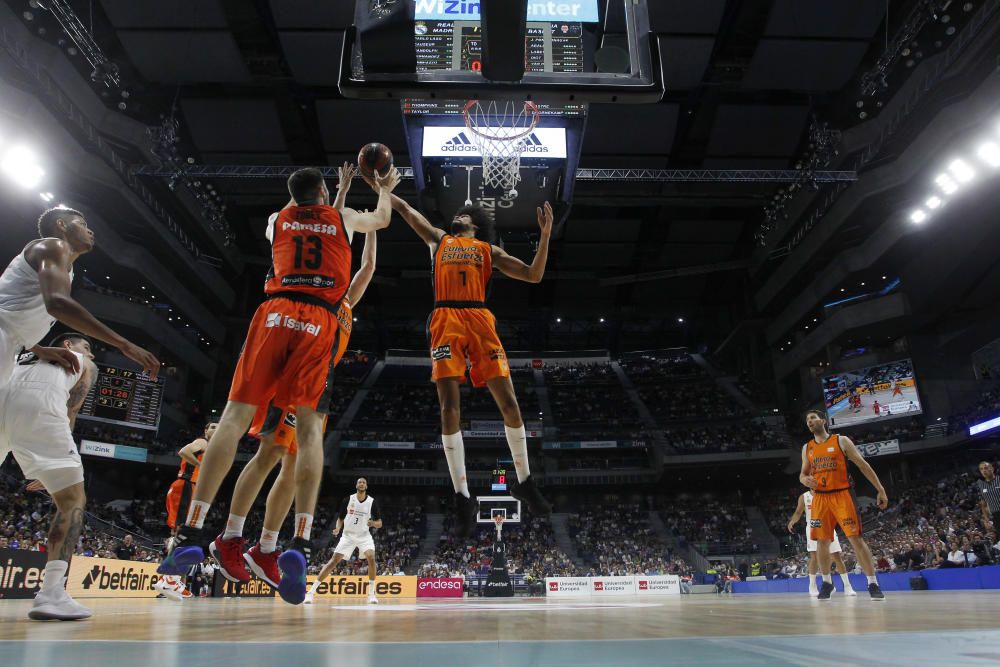 Segundo partido playoffs Real Madrid-Valencia Bask